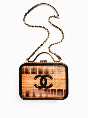CHANEL SMALL RATTAN FILIGREE VANITY CASE